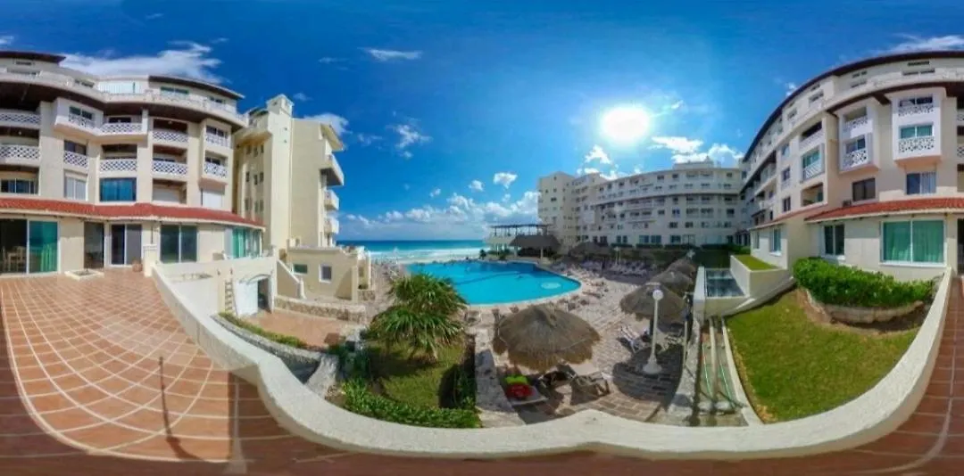 Cancun Plaza Condo Ocean Front