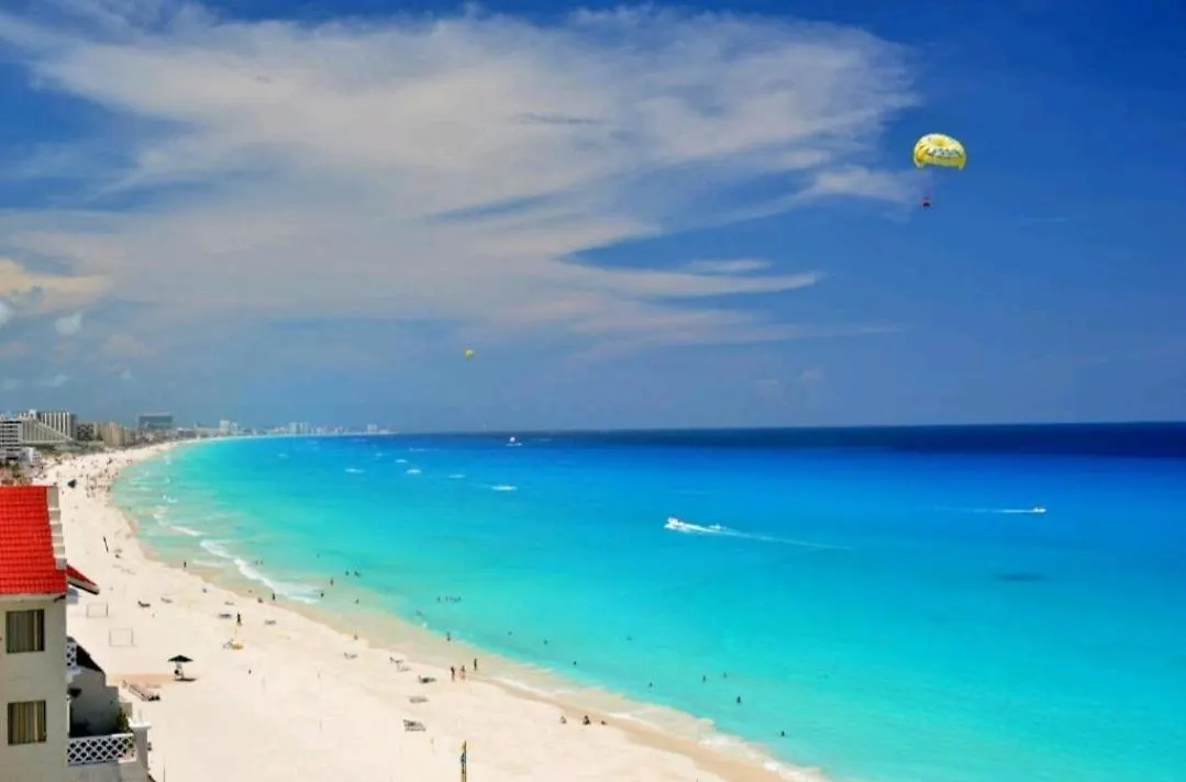 Апартаменты Cancun Plaza Condo Ocean Front Мексика