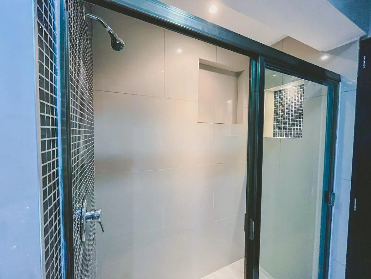 Cancun Plaza Condo Ocean Front Апартаменты